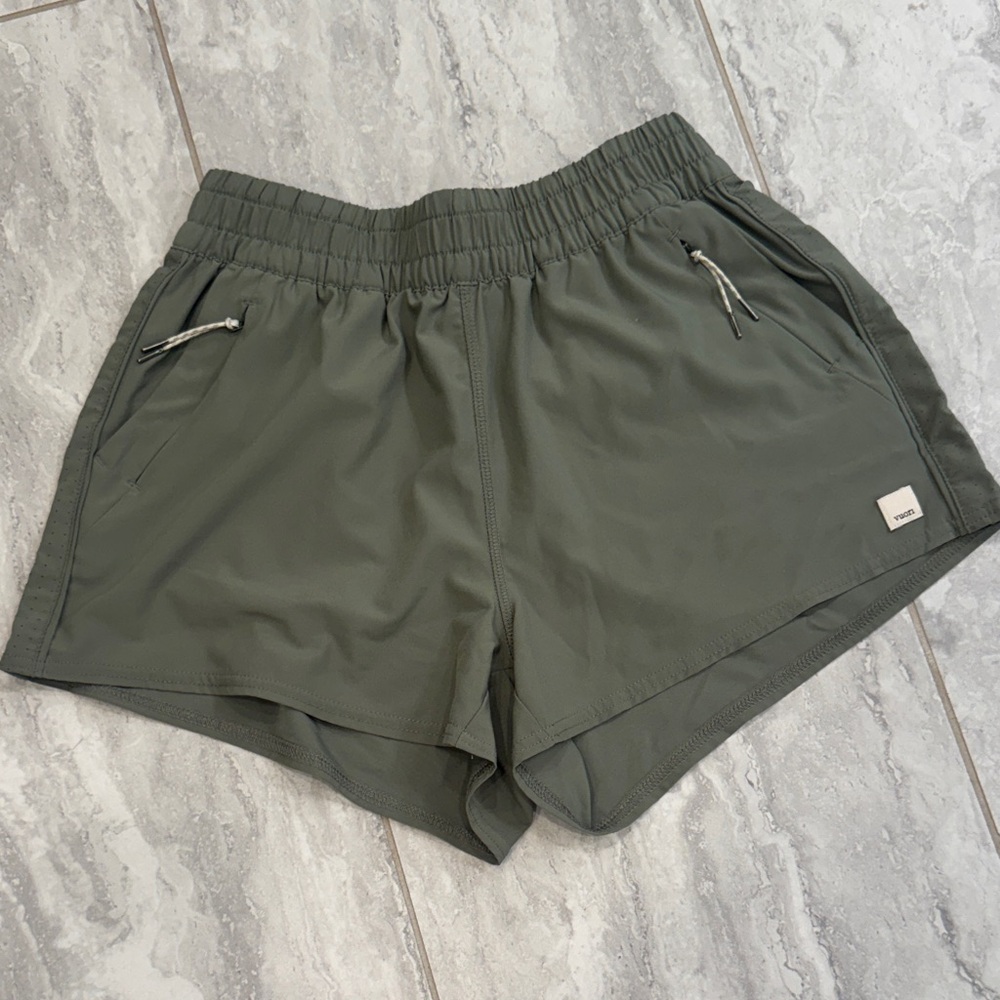 Vuori Women’s Dash Shorts